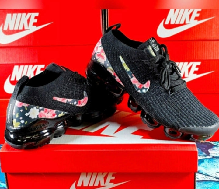 Nike Air Floral VaporMax light sneakers