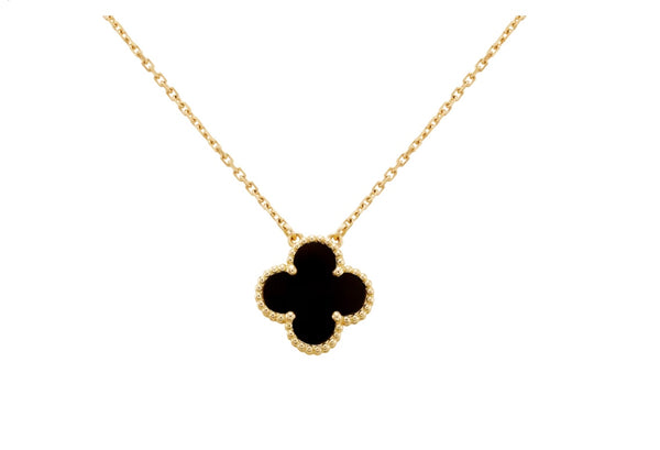 Clover Pendant Necklace